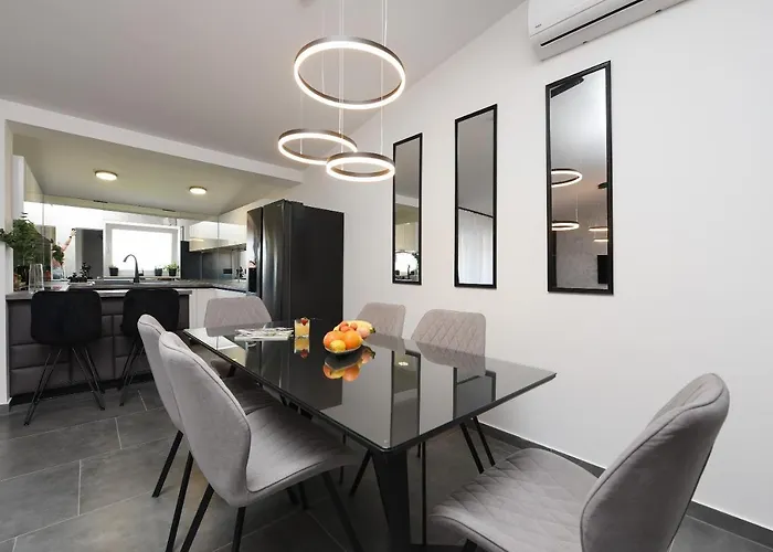 Skyline * זאדאר